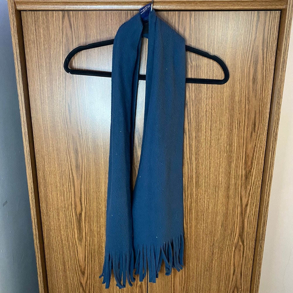 Fleece Scarf Unisex OS Blue Fringe Trim Soft Warm Winter Accessory
